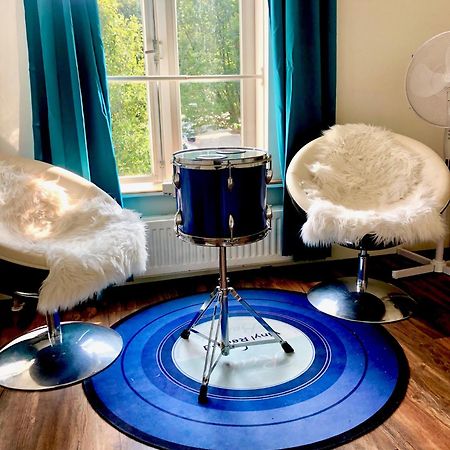 Back-Stage Bed & Breakfast Nijmegen Bagian luar foto