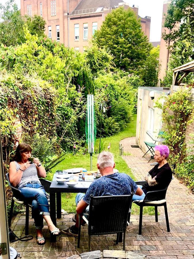 Back-Stage Bed & Breakfast Nijmegen Bagian luar foto