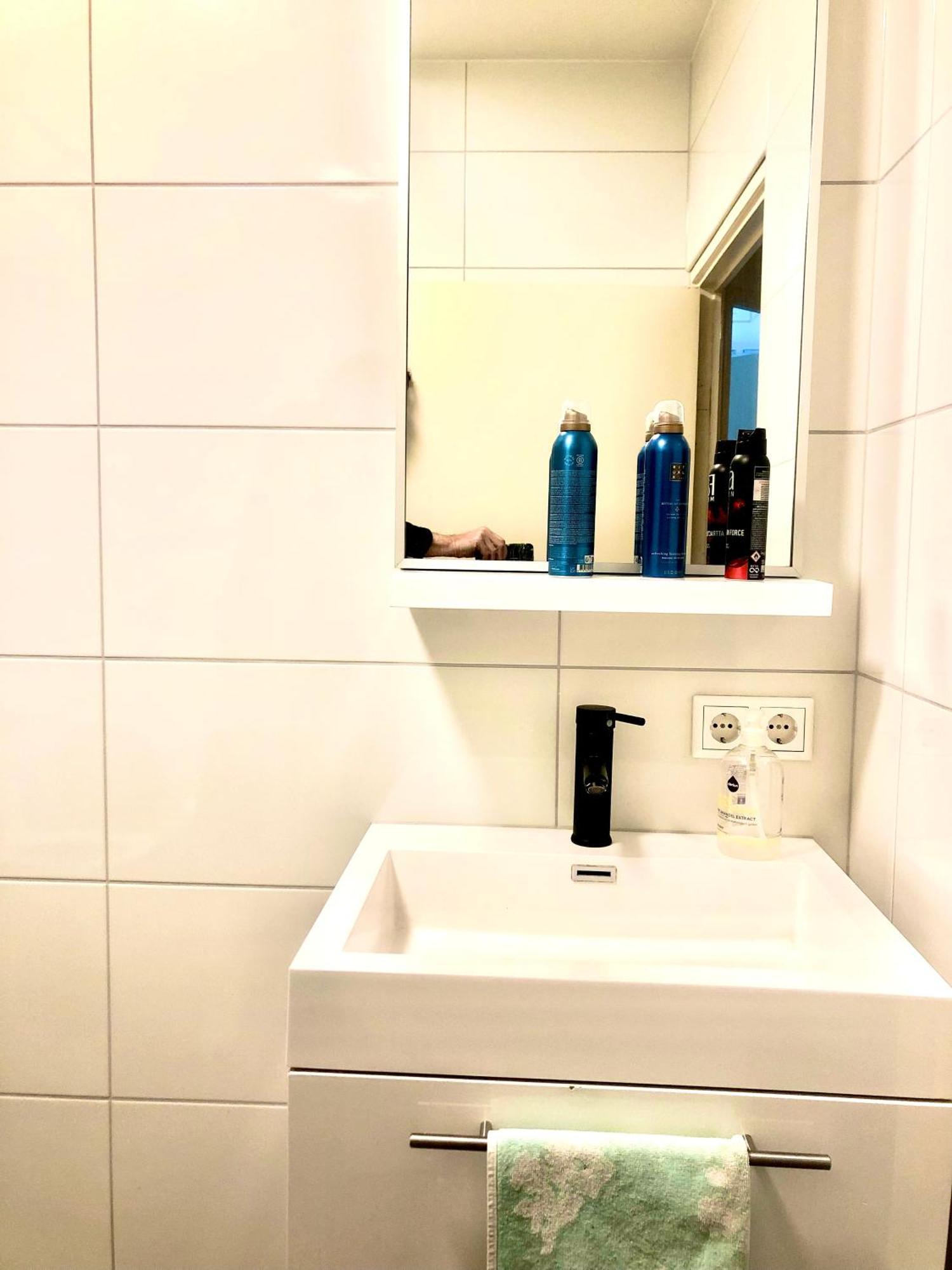 Back-Stage Bed & Breakfast Nijmegen Bagian luar foto